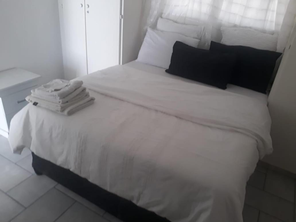 The Apartment On Katherine Street In Central Sandton Johannesbourg Extérieur photo
